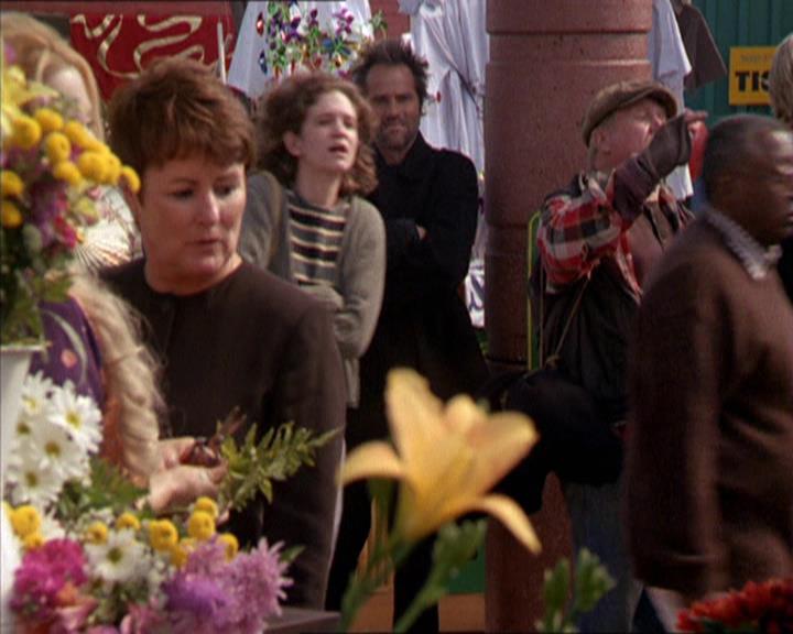 Charmed-Online-dot-210HeartbreakCity0882.jpg Charmed-Online-dot-210HeartbreakCity0882.jpg