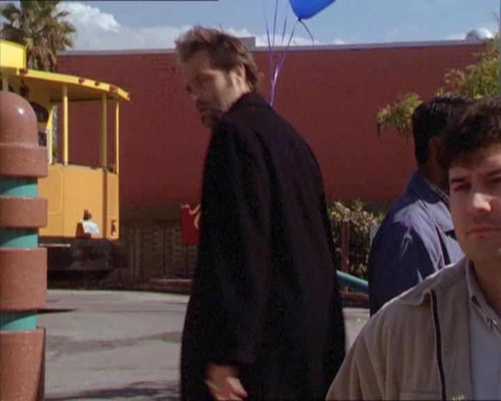 Charmed-Online-dot-210HeartbreakCity0888.jpg Charmed-Online-dot-210HeartbreakCity0888.jpg