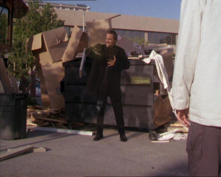 Charmed-Online-dot-210HeartbreakCity0951.jpg Charmed-Online-dot-210HeartbreakCity0951.jpg