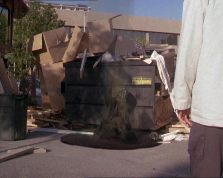 Charmed-Online-dot-210HeartbreakCity0958.jpg Charmed-Online-dot-210HeartbreakCity0958.jpg