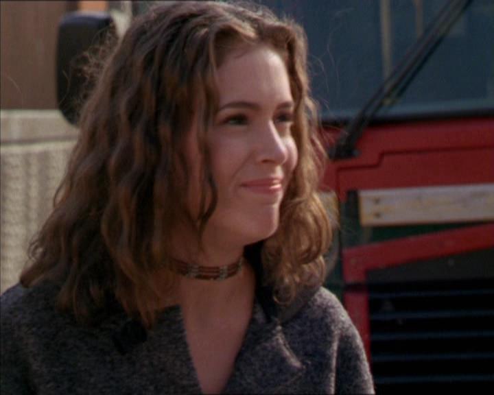 Charmed-Online-dot-210HeartbreakCity0985.jpg Charmed-Online-dot-210HeartbreakCity0985.jpg