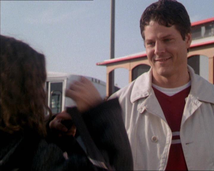 Charmed-Online-dot-210HeartbreakCity1010.jpg Charmed-Online-dot-210HeartbreakCity1010.jpg