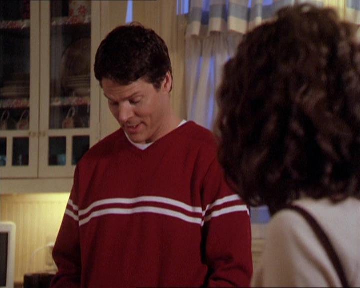 Charmed-Online-dot-210HeartbreakCity1084.jpg Charmed-Online-dot-210HeartbreakCity1084.jpg