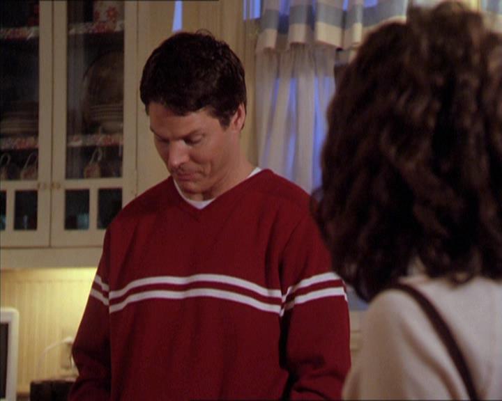 Charmed-Online-dot-210HeartbreakCity1086.jpg Charmed-Online-dot-210HeartbreakCity1086.jpg