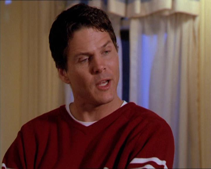 Charmed-Online-dot-210HeartbreakCity1140.jpg Charmed-Online-dot-210HeartbreakCity1140.jpg