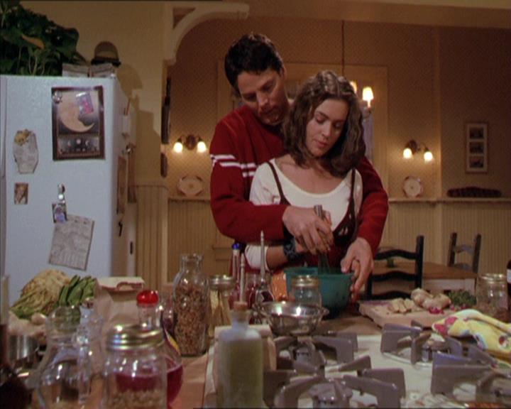 Charmed-Online-dot-210HeartbreakCity1147.jpg Charmed-Online-dot-210HeartbreakCity1147.jpg