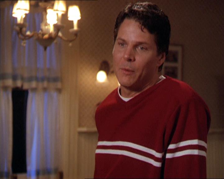 Charmed-Online-dot-210HeartbreakCity1239.jpg Charmed-Online-dot-210HeartbreakCity1239.jpg