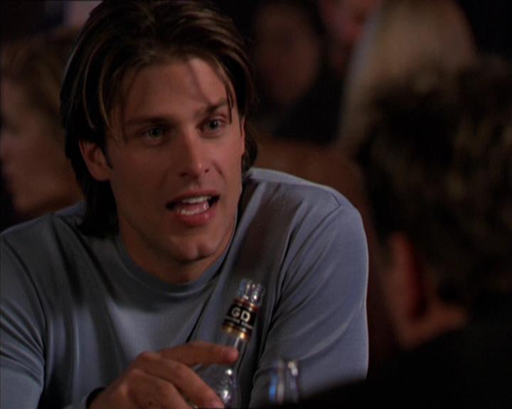 Charmed-Online-dot-210HeartbreakCity1395.jpg Charmed-Online-dot-210HeartbreakCity1395.jpg