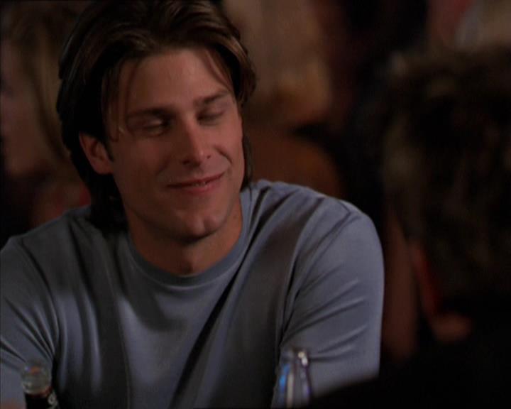 Charmed-Online-dot-210HeartbreakCity1400.jpg Charmed-Online-dot-210HeartbreakCity1400.jpg