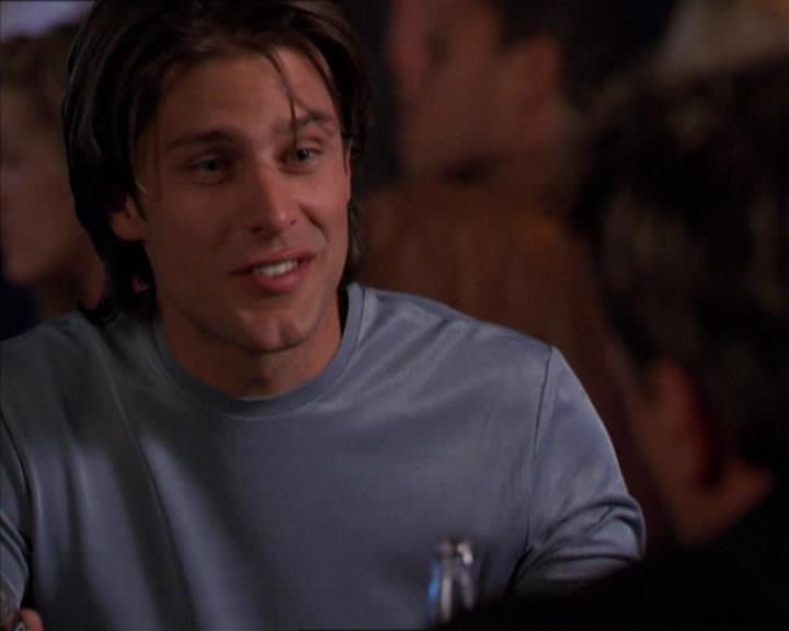 Charmed-Online-dot-210HeartbreakCity1407.jpg Charmed-Online-dot-210HeartbreakCity1407.jpg