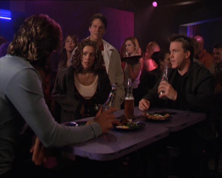 Charmed-Online-dot-210HeartbreakCity1418.jpg Charmed-Online-dot-210HeartbreakCity1418.jpg