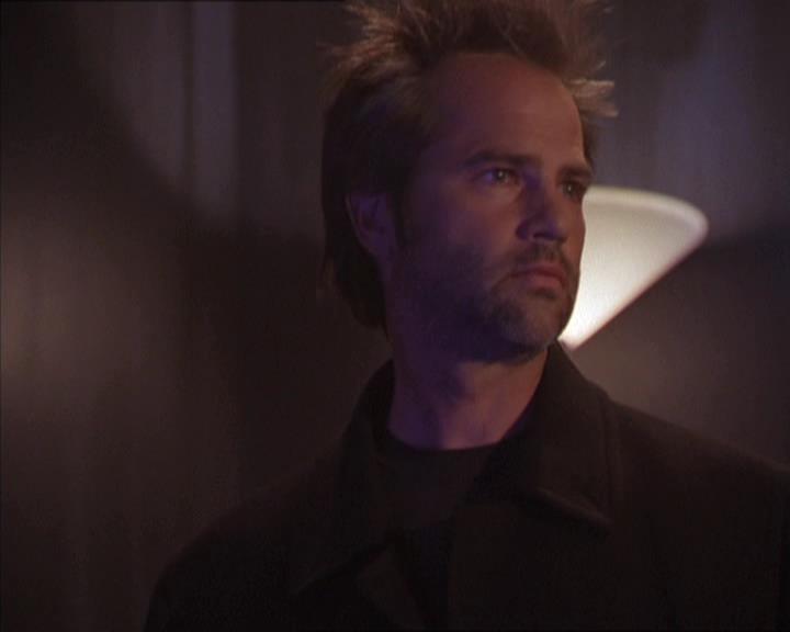 Charmed-Online-dot-210HeartbreakCity1445.jpg Charmed-Online-dot-210HeartbreakCity1445.jpg