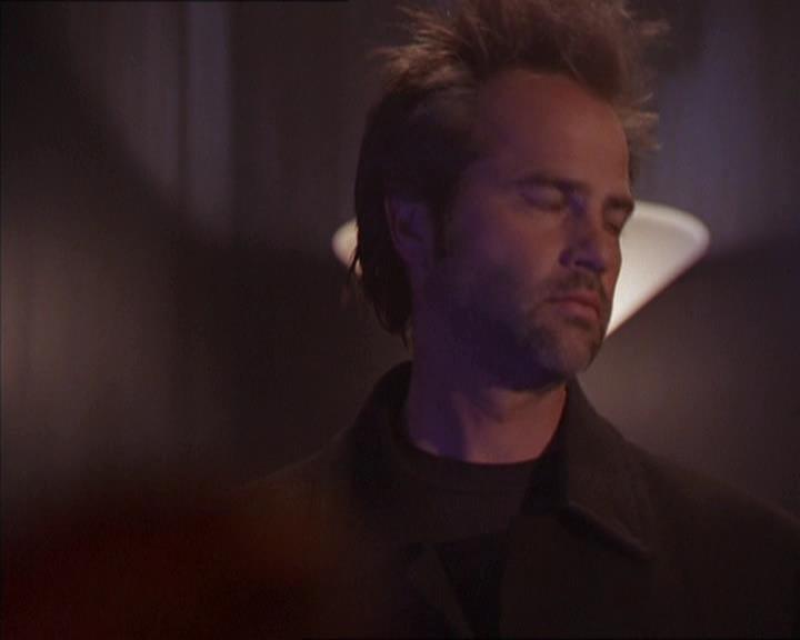 Charmed-Online-dot-210HeartbreakCity1452.jpg Charmed-Online-dot-210HeartbreakCity1452.jpg