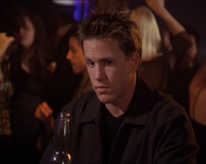 Charmed-Online-dot-210HeartbreakCity1555.jpg Charmed-Online-dot-210HeartbreakCity1555.jpg