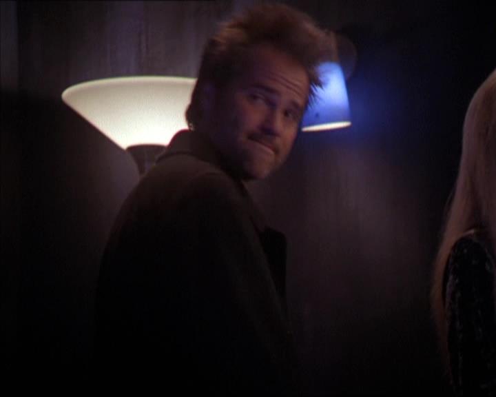 Charmed-Online-dot-210HeartbreakCity1594.jpg Charmed-Online-dot-210HeartbreakCity1594.jpg