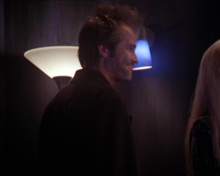 Charmed-Online-dot-210HeartbreakCity1596.jpg Charmed-Online-dot-210HeartbreakCity1596.jpg