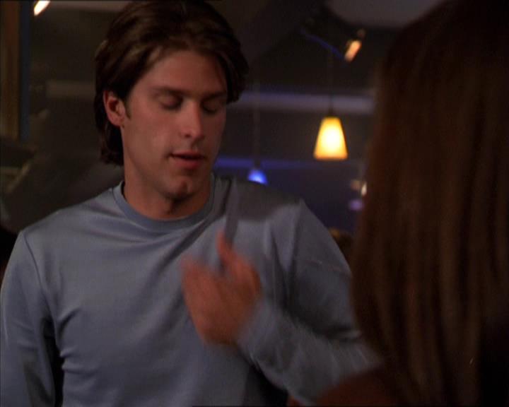 Charmed-Online-dot-210HeartbreakCity1603.jpg Charmed-Online-dot-210HeartbreakCity1603.jpg