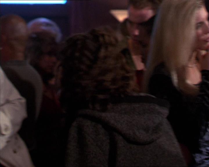 Charmed-Online-dot-210HeartbreakCity1618.jpg Charmed-Online-dot-210HeartbreakCity1618.jpg