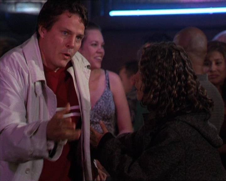 Charmed-Online-dot-210HeartbreakCity1631.jpg Charmed-Online-dot-210HeartbreakCity1631.jpg