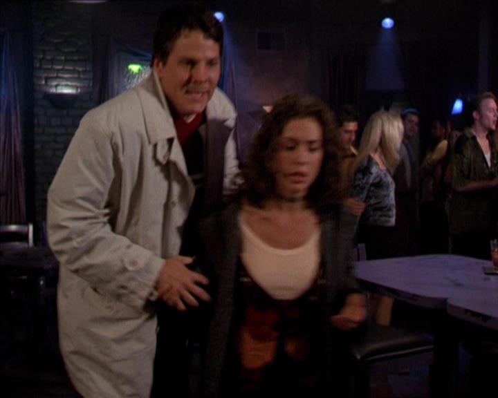 Charmed-Online-dot-210HeartbreakCity1686.jpg Charmed-Online-dot-210HeartbreakCity1686.jpg