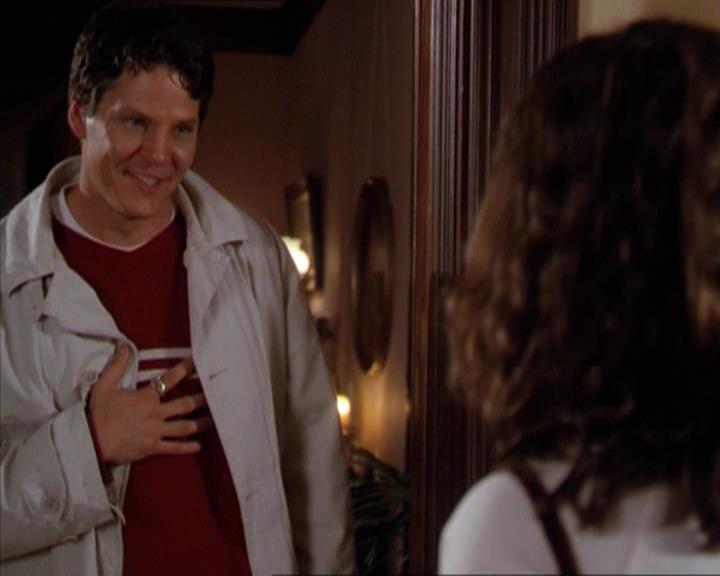 Charmed-Online-dot-210HeartbreakCity2213.jpg Charmed-Online-dot-210HeartbreakCity2213.jpg