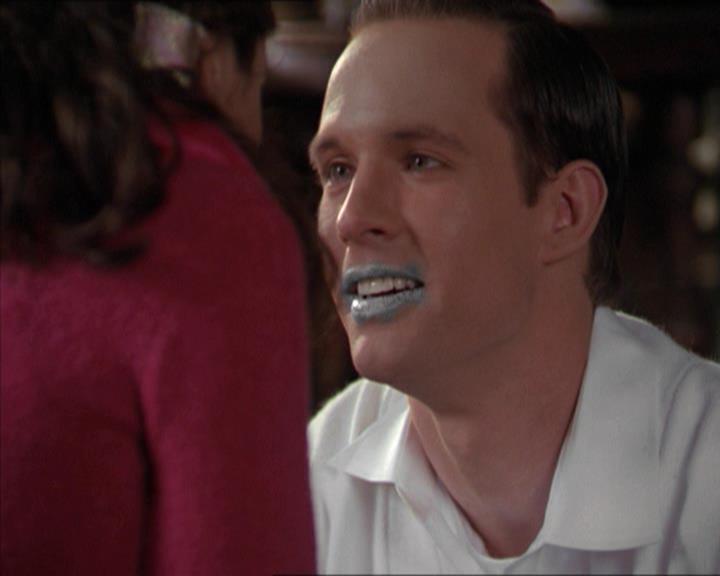 Charmed-Online-dot-218ChickFlick1225.jpg Charmed-Online-dot-218ChickFlick1225.jpg