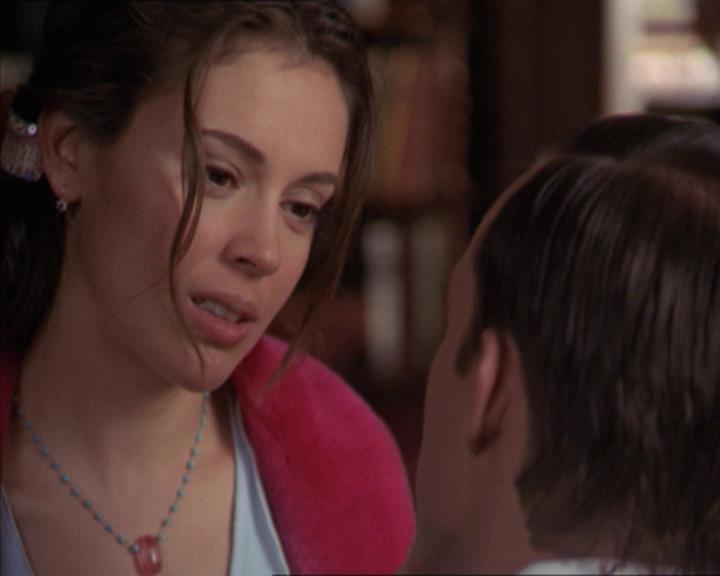 Charmed-Online-dot-218ChickFlick1230.jpg Charmed-Online-dot-218ChickFlick1230.jpg