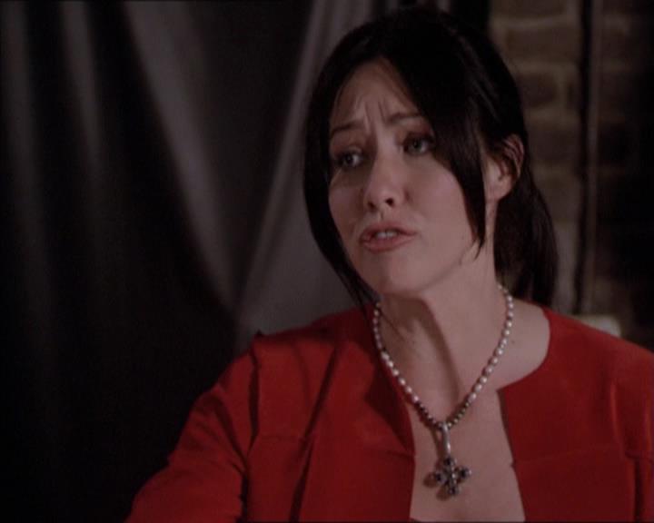 Charmed-Online-dot-218ChickFlick1362.jpg Charmed-Online-dot-218ChickFlick1362.jpg