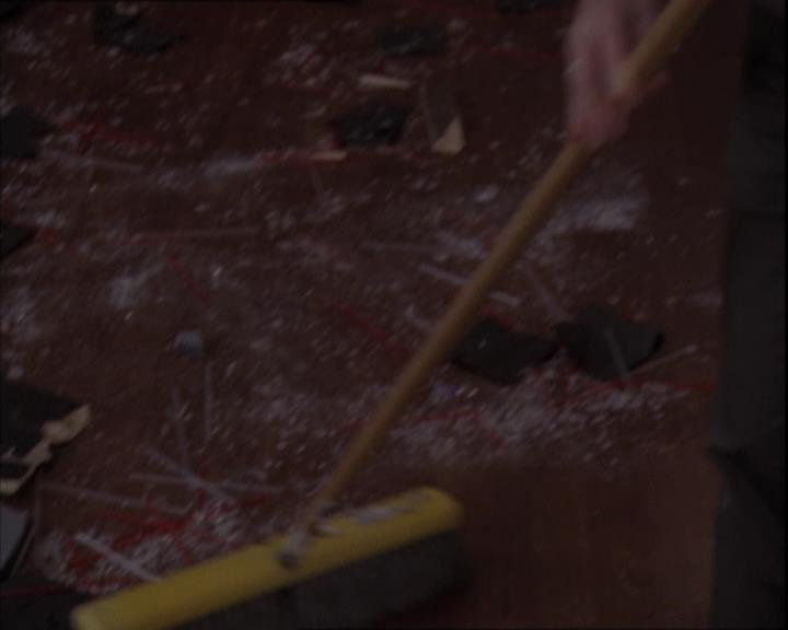 Charmed-Online-dot-219Ex-Libris0858.jpg Charmed-Online-dot-219Ex-Libris0858.jpg