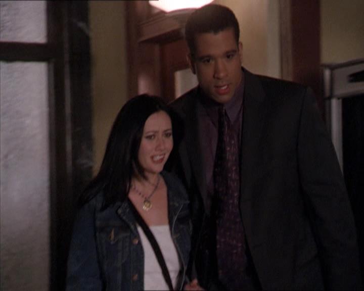 Charmed-Online-dot-219Ex-Libris0963.jpg Charmed-Online-dot-219Ex-Libris0963.jpg