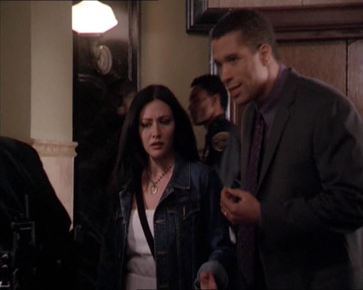 Charmed-Online-dot-219Ex-Libris0968.jpg Charmed-Online-dot-219Ex-Libris0968.jpg