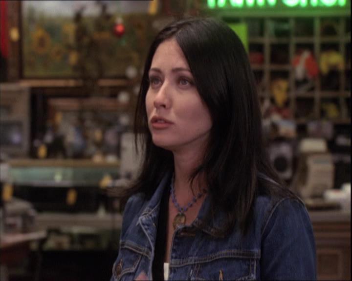 Charmed-Online-dot-219Ex-Libris1226.jpg Charmed-Online-dot-219Ex-Libris1226.jpg