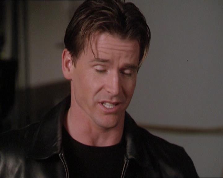 Charmed-Online-dot-220AstralMonkeys1576.jpg Charmed-Online-dot-220AstralMonkeys1576.jpg