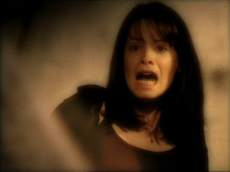 charmed-online_dot_net_OpeningCreditsS2-00019.png charmed-online_dot_net_OpeningCreditsS2-00019.png