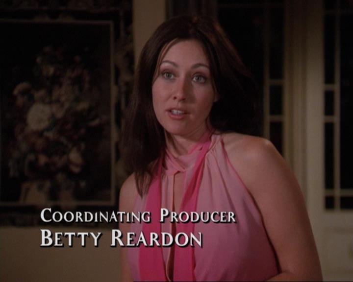 Charmed-Online_dot_net-3x02MagicHour0318.jpg Charmed-Online_dot_net-3x02MagicHour0318.jpg