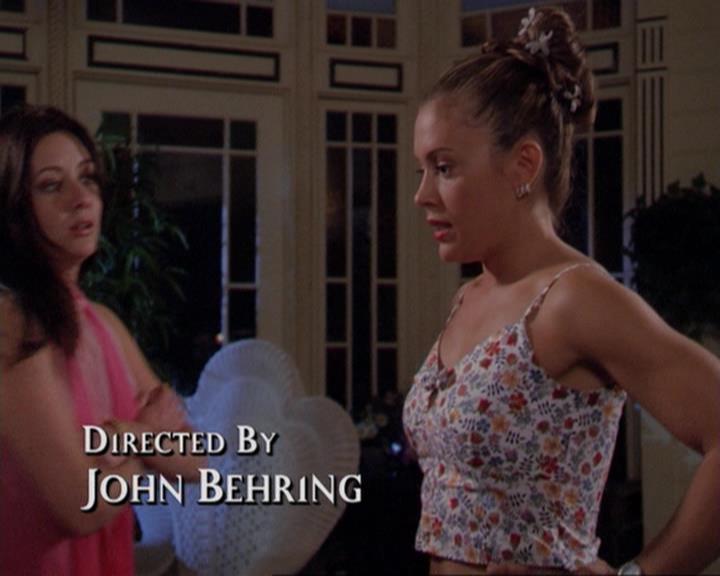 Charmed-Online_dot_net-3x02MagicHour0381.jpg