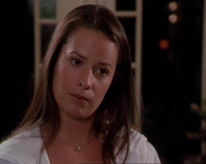 Charmed-Online_dot_net-3x02MagicHour0407.jpg Charmed-Online_dot_net-3x02MagicHour0407.jpg