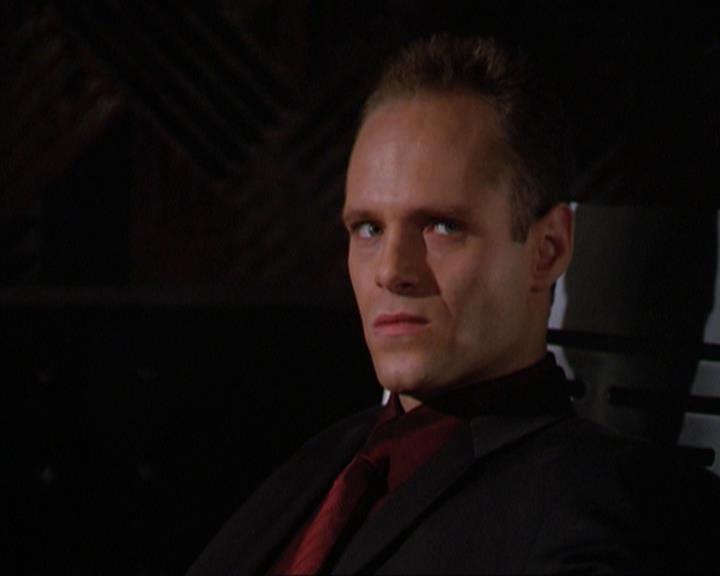 Charmed-Online_dot_net-3x02MagicHour0584.jpg Charmed-Online_dot_net-3x02MagicHour0584.jpg