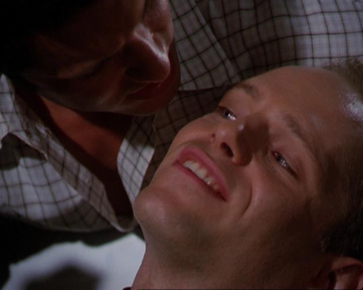 Charmed-Online_dot_net-3x02MagicHour0628.jpg Charmed-Online_dot_net-3x02MagicHour0628.jpg