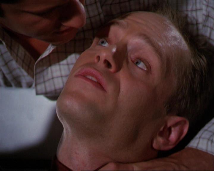 Charmed-Online_dot_net-3x02MagicHour0646.jpg Charmed-Online_dot_net-3x02MagicHour0646.jpg