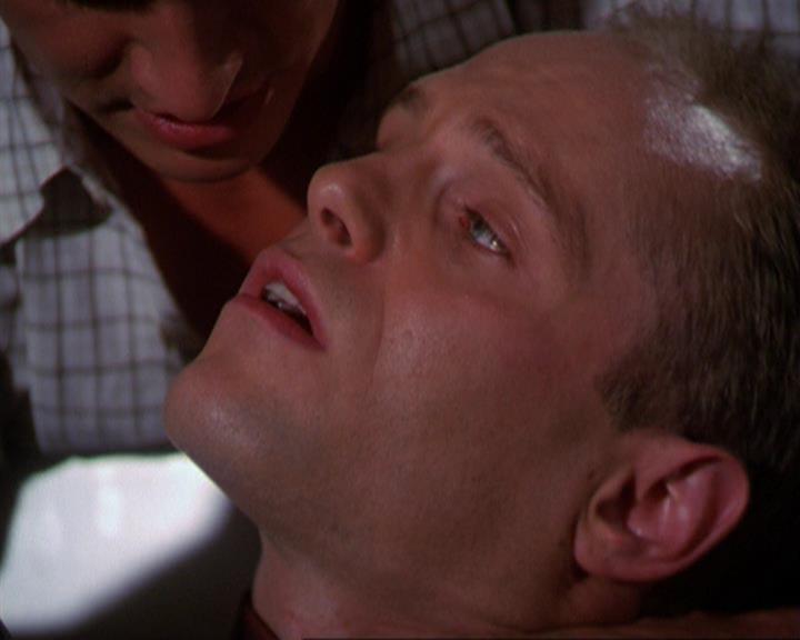 Charmed-Online_dot_net-3x02MagicHour0666.jpg Charmed-Online_dot_net-3x02MagicHour0666.jpg