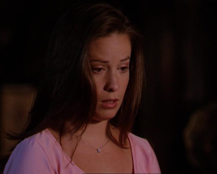 Charmed-Online_dot_net-3x02MagicHour0825.jpg Charmed-Online_dot_net-3x02MagicHour0825.jpg