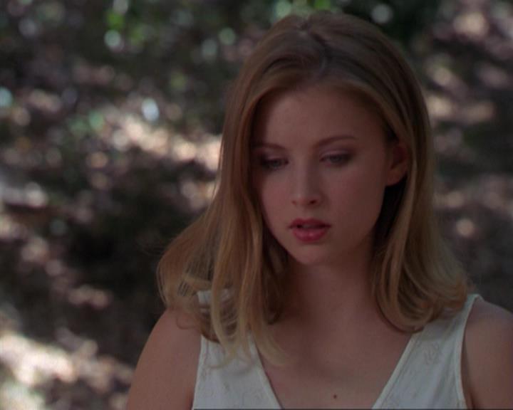 Charmed-Online_dot_net-3x02MagicHour0973.jpg Charmed-Online_dot_net-3x02MagicHour0973.jpg