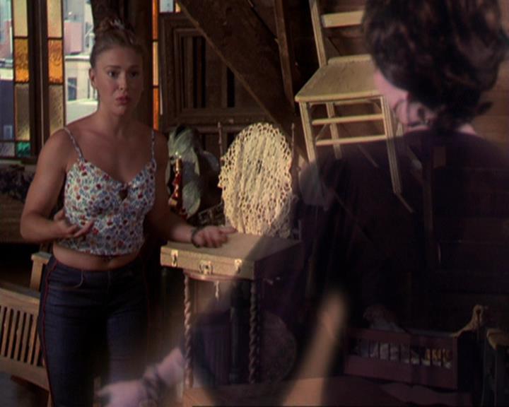 Charmed-Online_dot_net-3x02MagicHour1393.jpg Charmed-Online_dot_net-3x02MagicHour1393.jpg