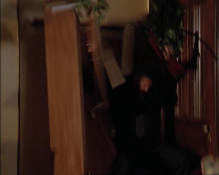 Charmed-Online_dot_net-3x02MagicHour1519.jpg Charmed-Online_dot_net-3x02MagicHour1519.jpg