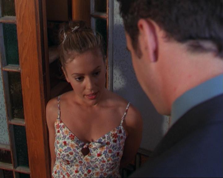 Charmed-Online_dot_net-3x02MagicHour1688.jpg Charmed-Online_dot_net-3x02MagicHour1688.jpg