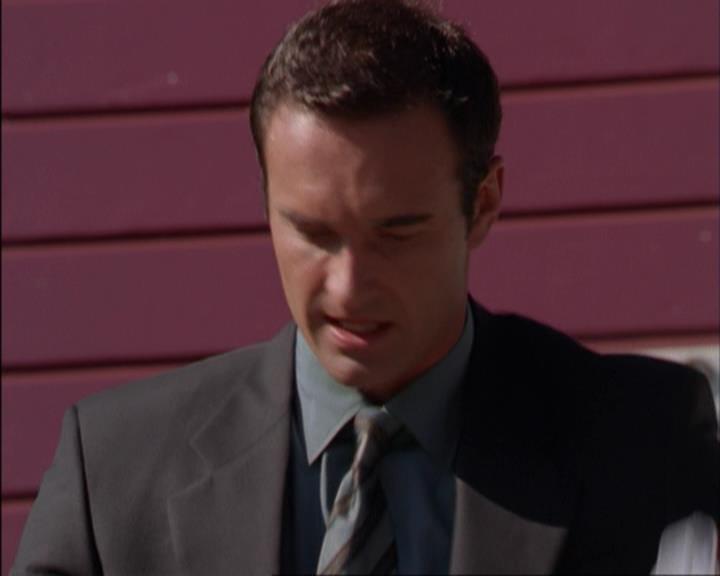 Charmed-Online_dot_net-3x02MagicHour1727.jpg Charmed-Online_dot_net-3x02MagicHour1727.jpg