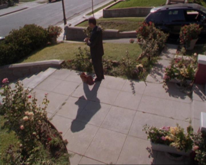 Charmed-Online_dot_net-3x02MagicHour1734.jpg