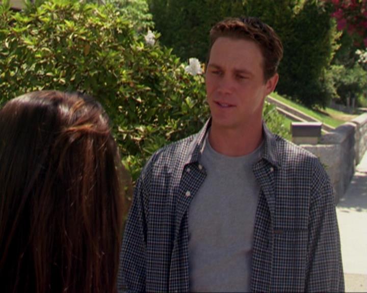 Charmed-Online_dot_net-3x02MagicHour1786.jpg Charmed-Online_dot_net-3x02MagicHour1786.jpg