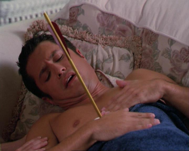 Charmed-Online_dot_net-3x02MagicHour1930.jpg Charmed-Online_dot_net-3x02MagicHour1930.jpg